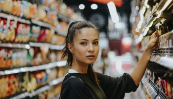 Les ingrédients dans les cosmétiques à éviter pendant la grossesse